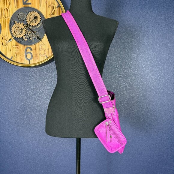 Tyler Rodan Magenta Adjustable Crossbody Shoulder Bag - Picture 4 of 12